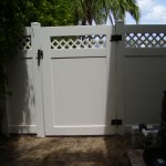 PVC TOGUE & GROOVE GATE WITH LATTICE